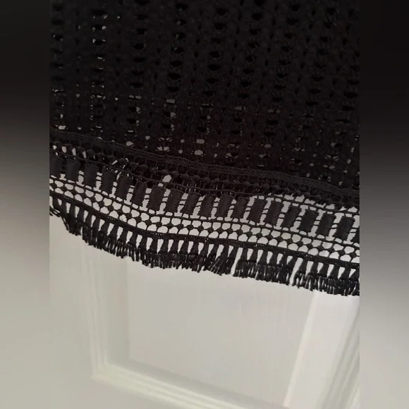 NWOT - Old Navy Black Crochet Tank Top - Picture 5 of 7